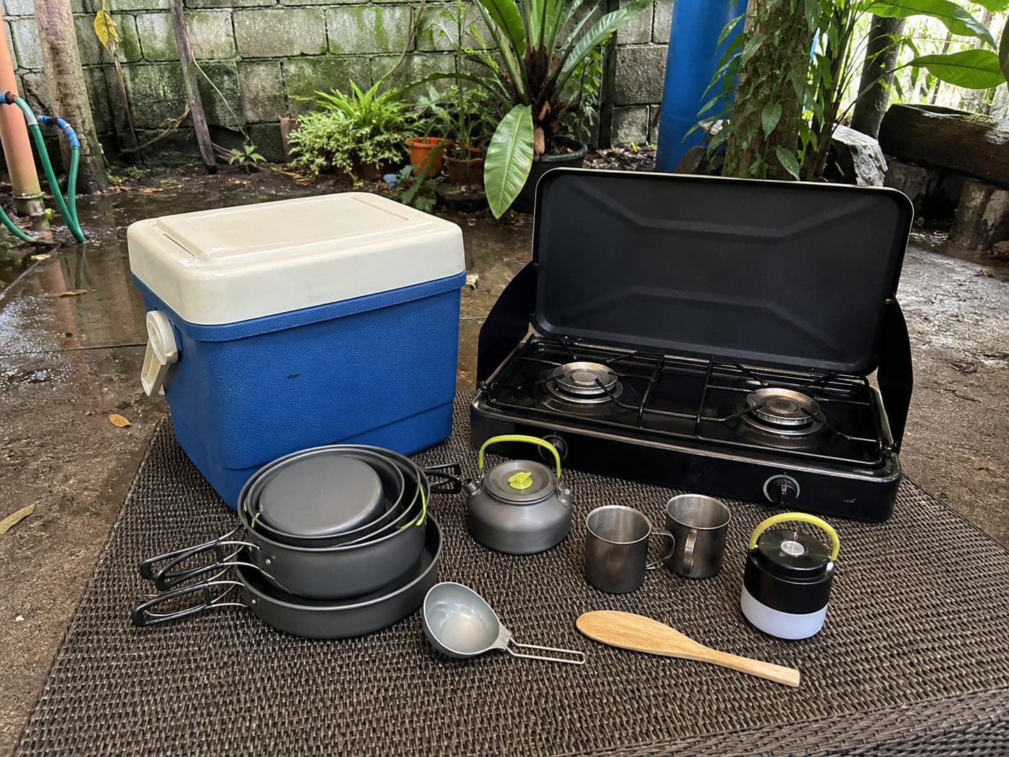 Camping stove and cookware set