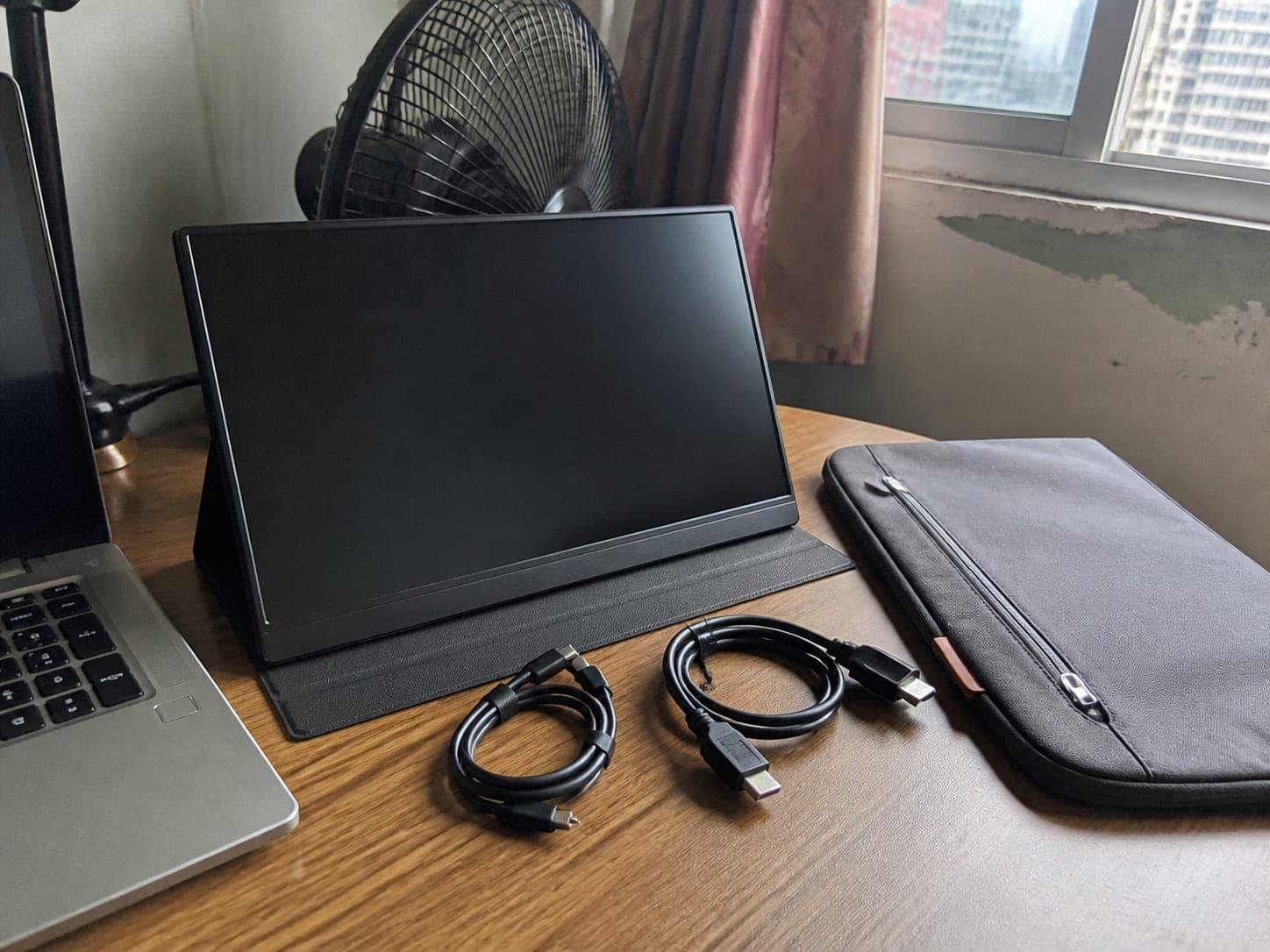 15.6-inch portable USB-C monitor